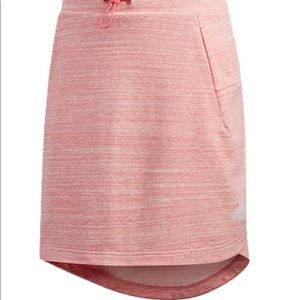 Adidas Skirt with pockets.
